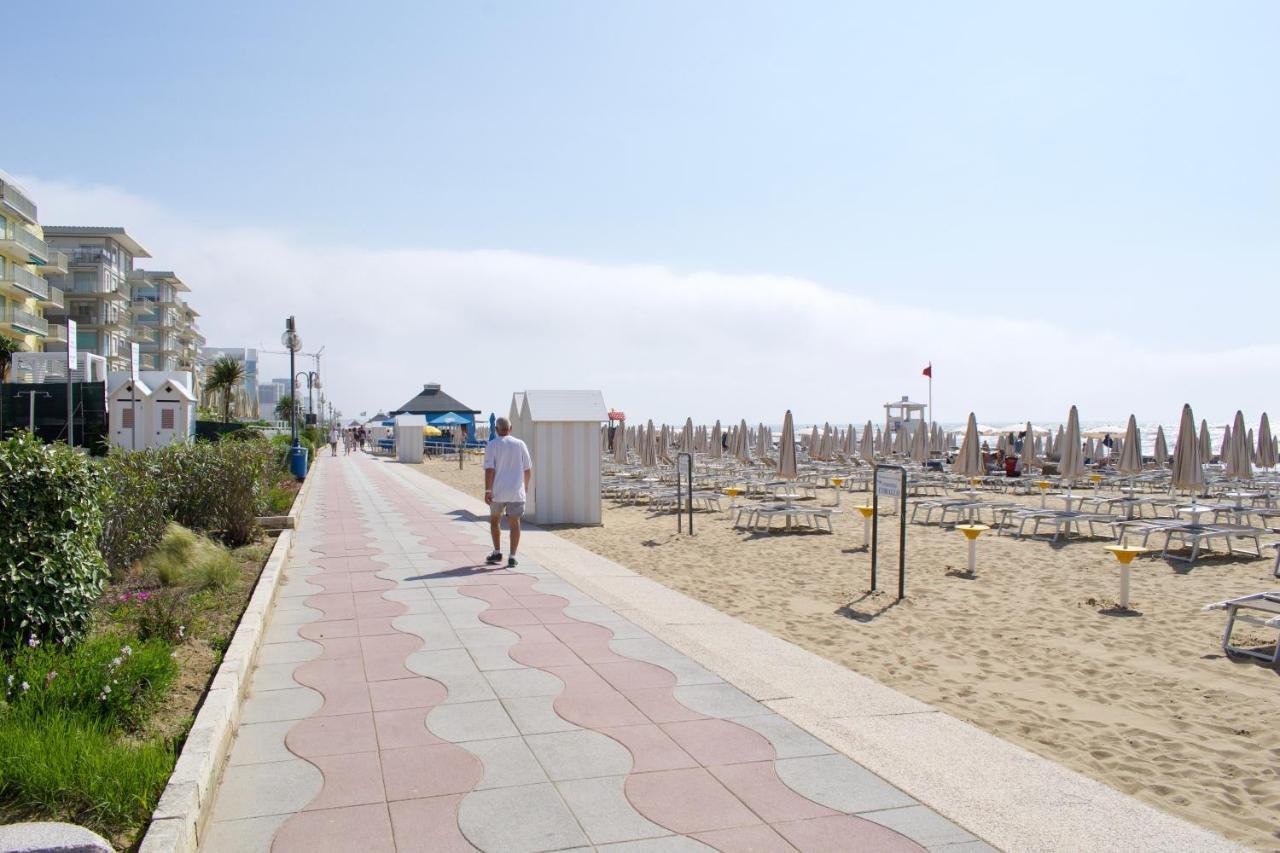 App4Rent Saturno 4 - Family Apartment, Wifi, Parking Lido di Jesolo Exterior photo